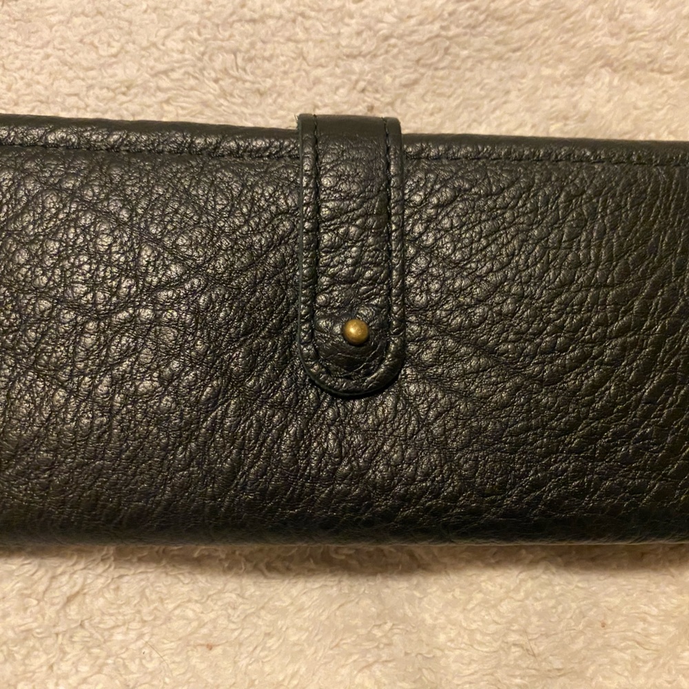 ***SOLD***PLG AP Pebbled Black Trifold Wallet